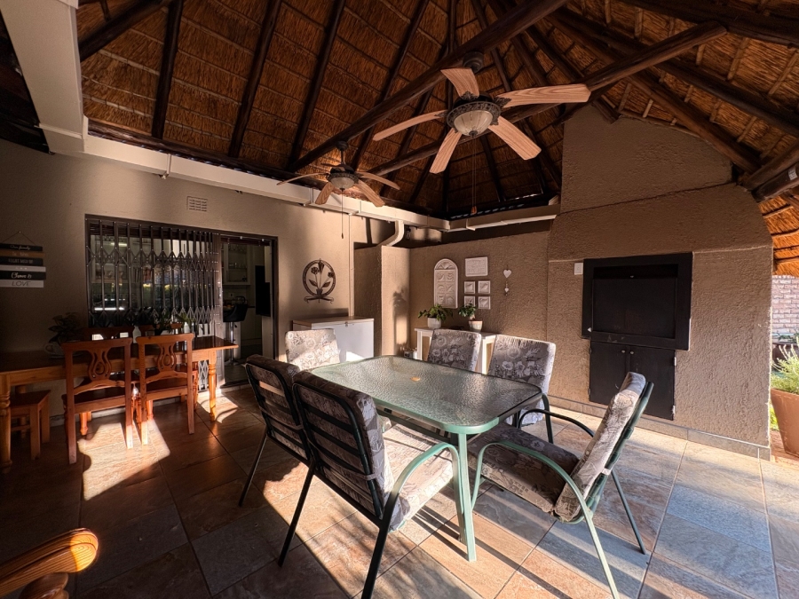 3 Bedroom Property for Sale in Wilkoppies North West